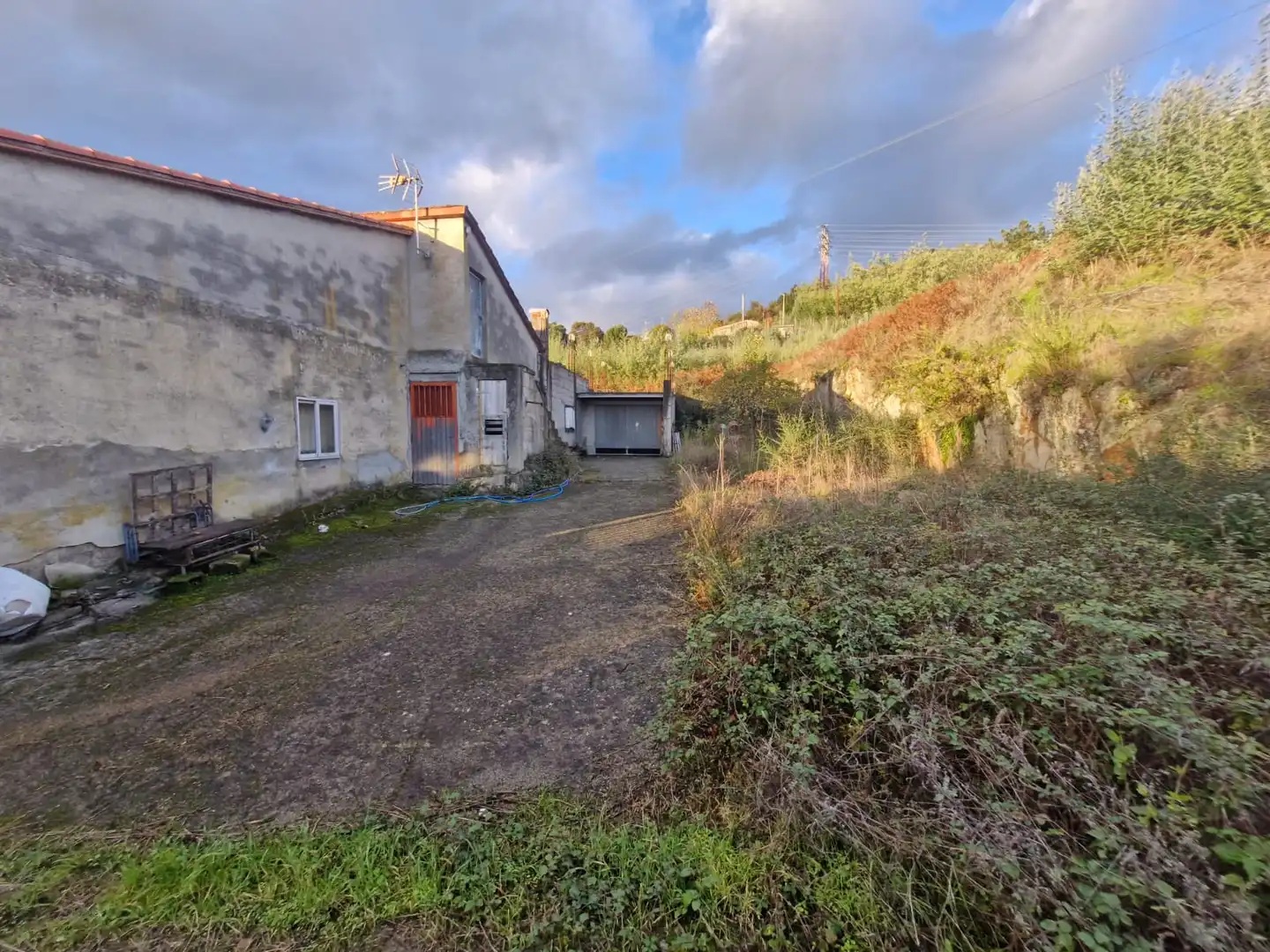 Casa o xalet en venda en Ourense Capital  amb Jardí privat, Traster i Balcó