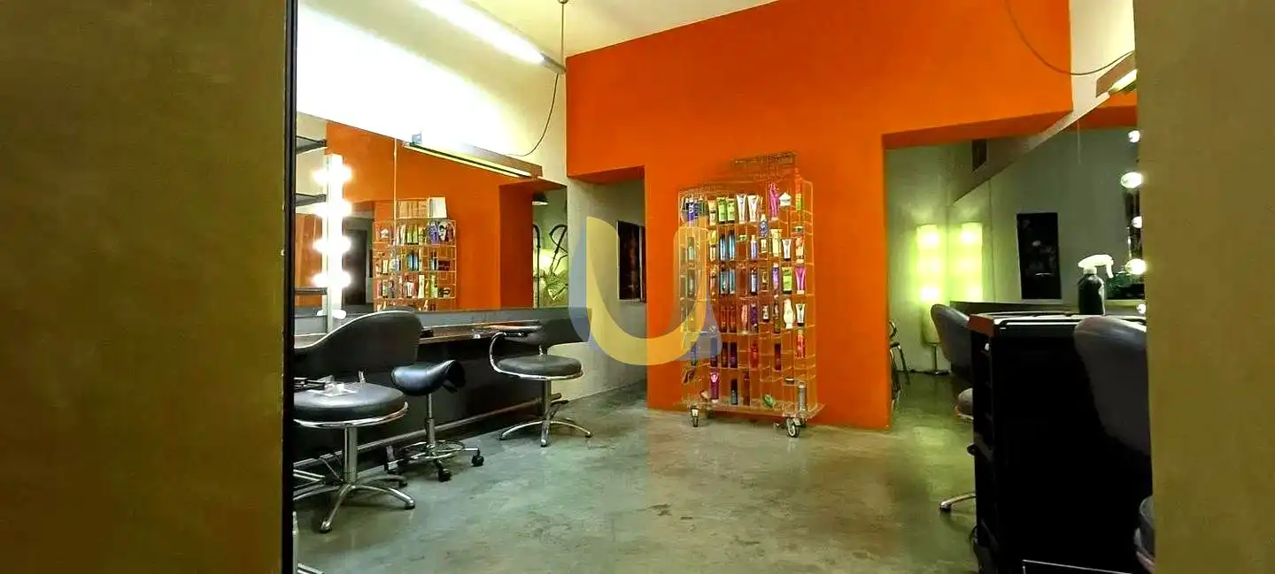 Local comercial en traspàs a Centro, imagen 3