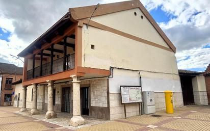 Exterior view of House or chalet for sale in Matapozuelos  with Heating, Private garden and Terrace