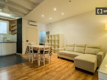 Piso con balcón en alquiler en Sant Andreu