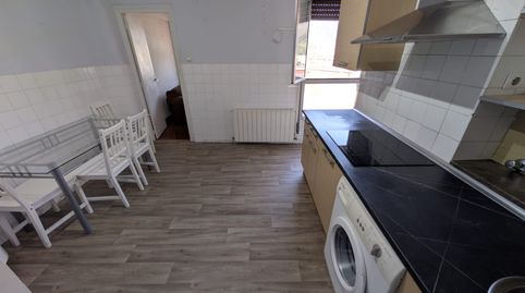 Foto 3 de Piso en venta en Kalero - Basozelai, Basauri