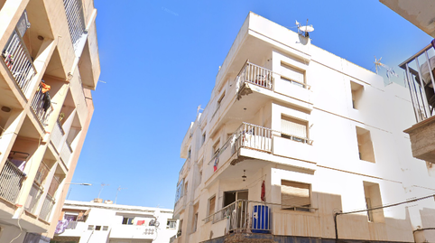 Foto 2 de Piso en venta en Calle Larache  28, Roquetas Pueblo, Roquetas de Mar