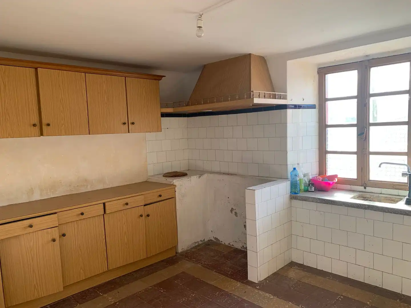 Cuina de Casa o xalet en venda en Narón amb Jardí privat