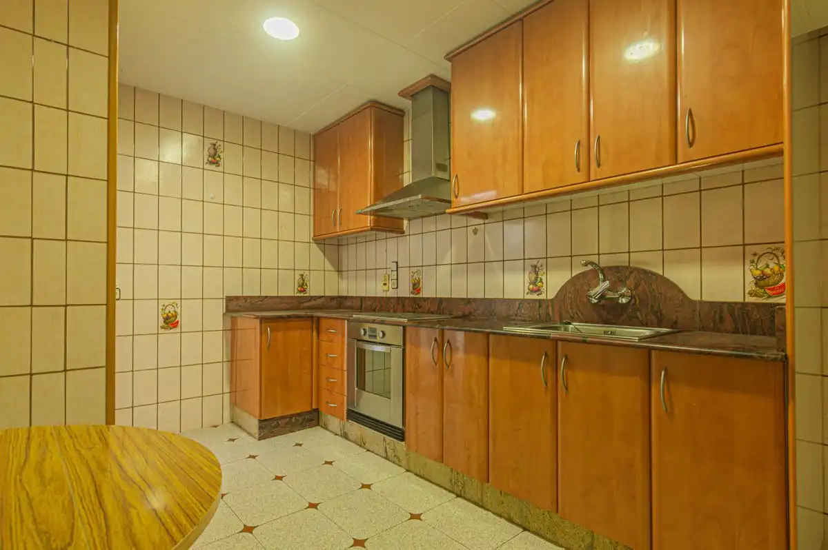 Kitchen of Flat for sale in Alberic  with Heating, Terrace and Balcony