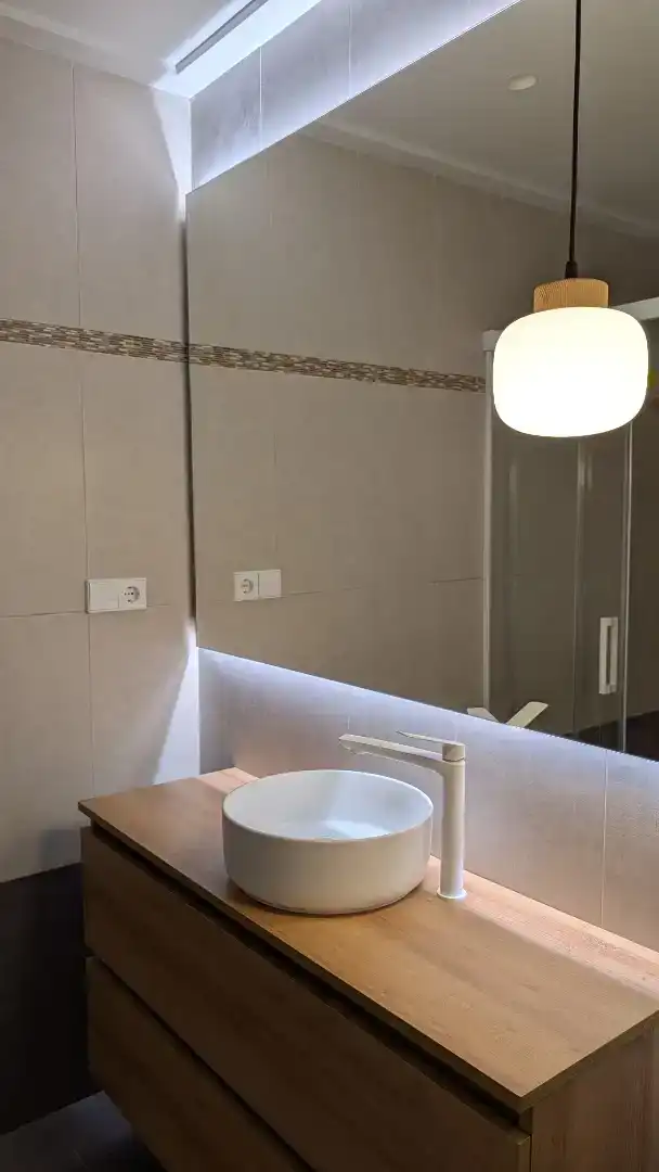 Baño de Piso en venta en Elche / Elx con Aire acondicionado y Balcón