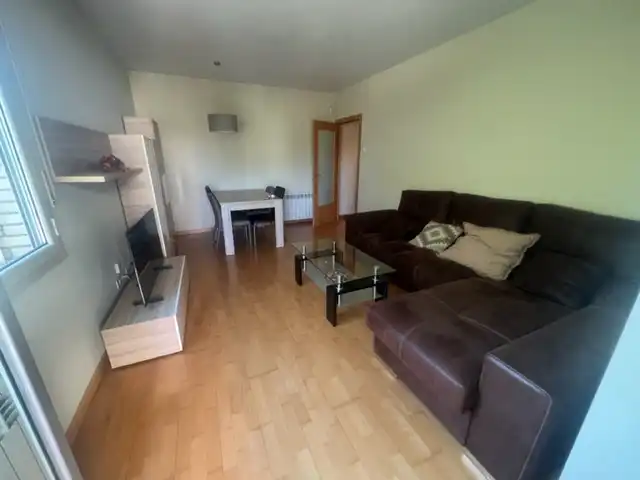 Living room of Flat for rent in Vic  with Heating, Parquet flooring and Furnished