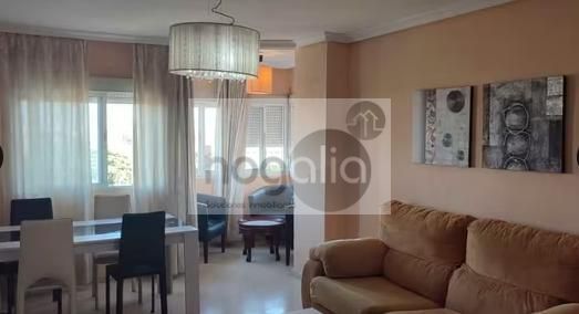 Living room of Flat to rent in  Sevilla Capital  with Air Conditioner and Furnished