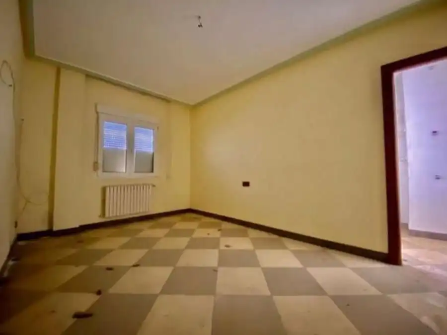 Piso en venta en Begíjar con Terraza