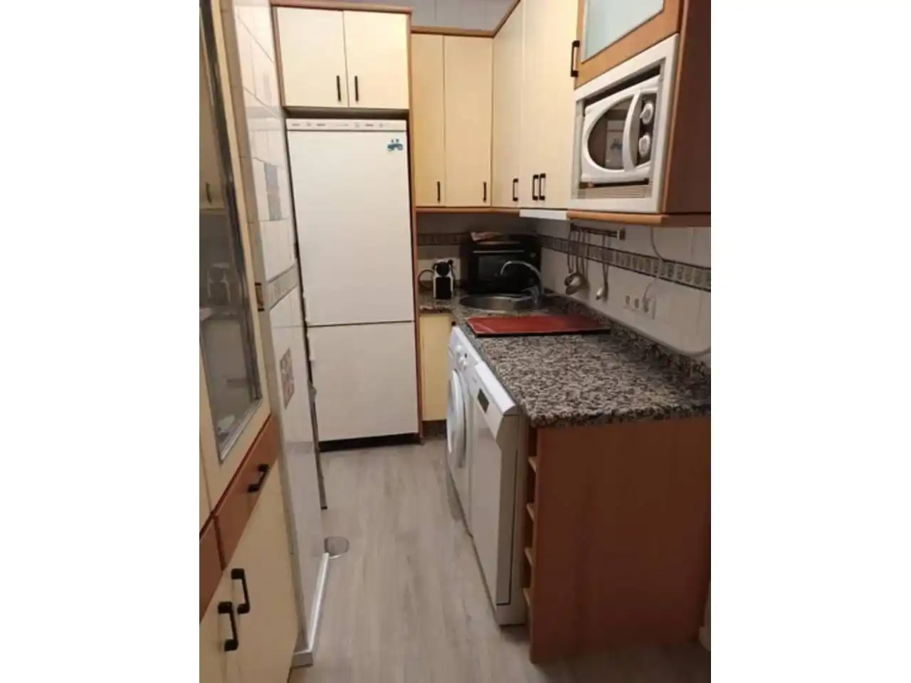 Kitchen of Apartments for sale in Sevilla  with Air Conditioner, Parquet flooring and Furnished