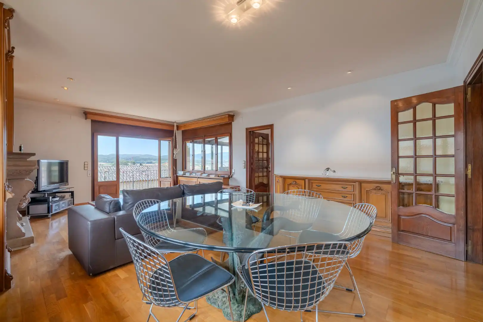 Comedor de Casa o chalet en venta en La Bisbal d'Empordà con Calefacción, Jardín privado y Terraza