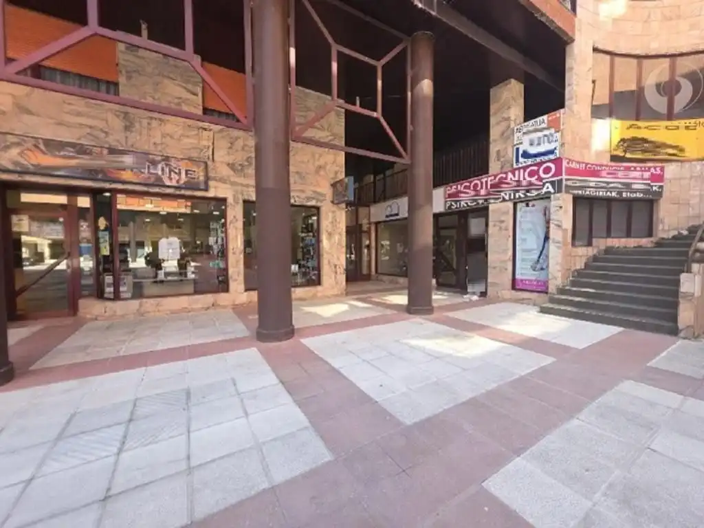Local comercial en venda a Urretxu, imagen 2