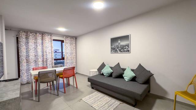 Casa-chalet en Venta en Calle de Isaac de Vega en Granadilla de Abona ciudad