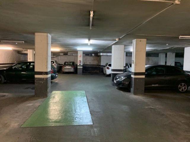 Garaje en Venta en BAILÉN en El Camp d'en Grassot i Gràcia Nova