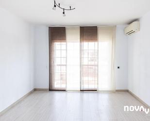 Bedroom of Attic for sale in Viladecans  with Air Conditioner, Heating and Balcony