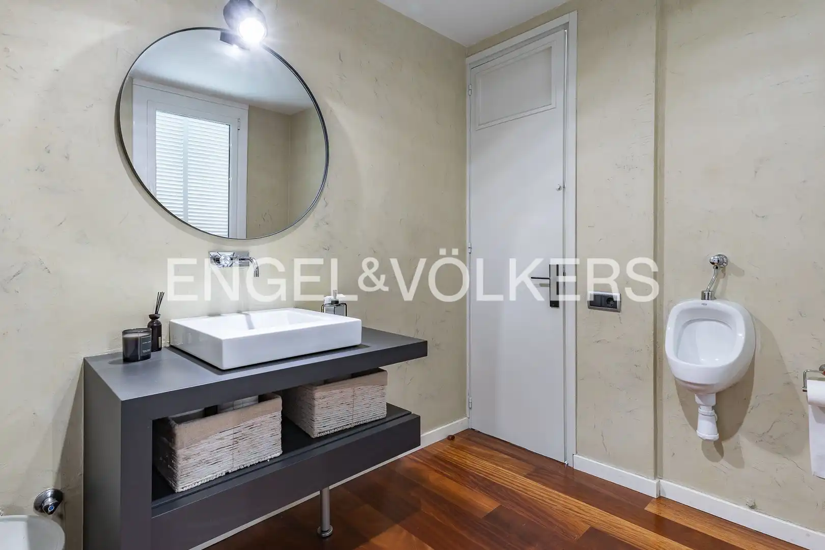 Baño de Casa o chalet en venta en Canovelles con Aire acondicionado, Calefacción y Jardín privado