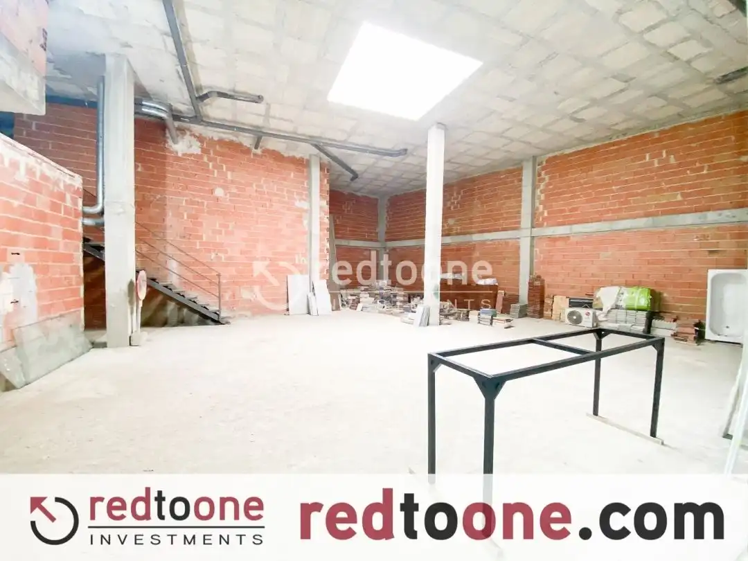 Local comercial de lloguer a Pla - Carolinas