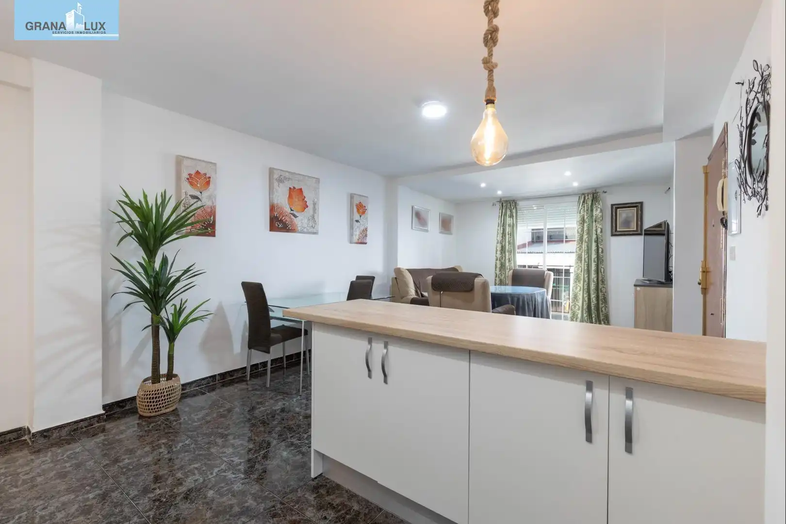 Flat with terrace for sale in Calle de Laureado López Muñoz, imagen 4