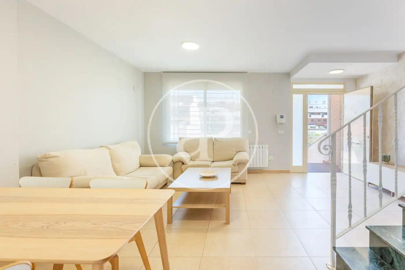 Wohnzimmer von Einfamilien-Reihenhaus zum Verkauf in Sagunto / Sagunt mit Heizung, Terrasse und Abstellraum