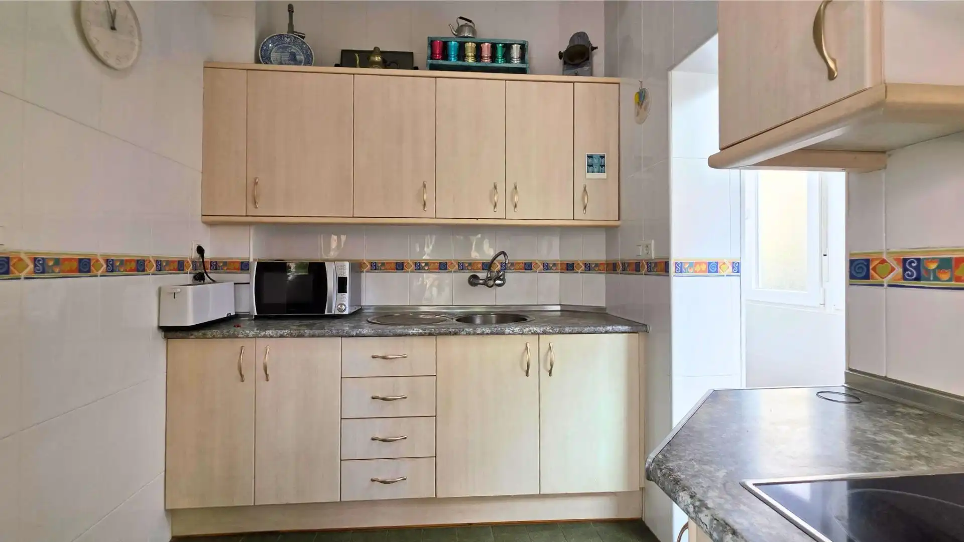 Kitchen of Flat for sale in Almería  with Air Conditioner, Private garden and Balcony