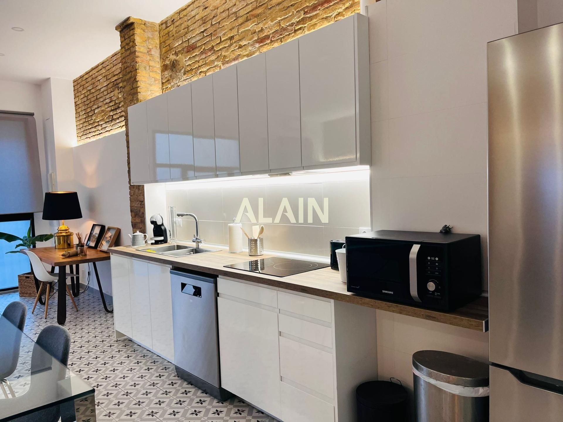 Cuina de Apartament en venda en  Valencia Capital amb Aire condicionat i Calefacció