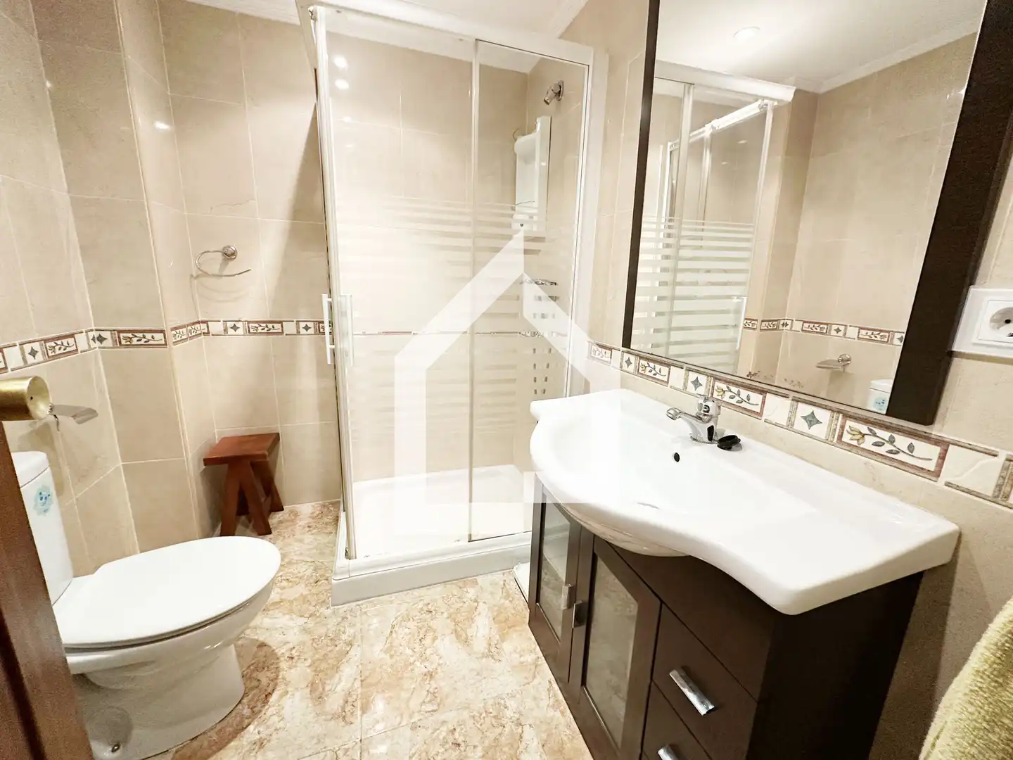 Baño de Piso en venta en San Vicente del Raspeig / Sant Vicent del Raspeig con Aire acondicionado