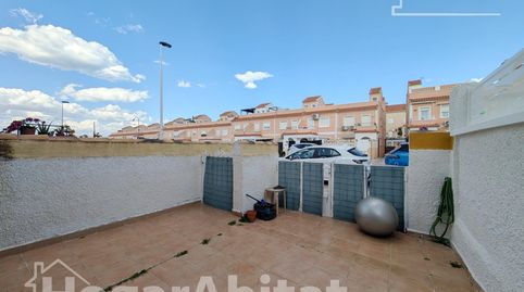 Foto 3 de Casa adosada en venta en Calle Canarias, Monte y Mar, Santa Pola