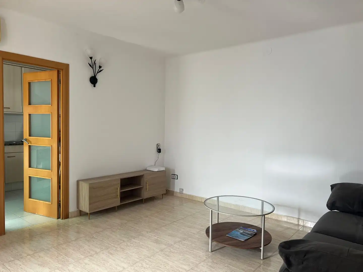 Living room of Flat for rent in Granollers  with Air Conditioner, Heating and Terrace