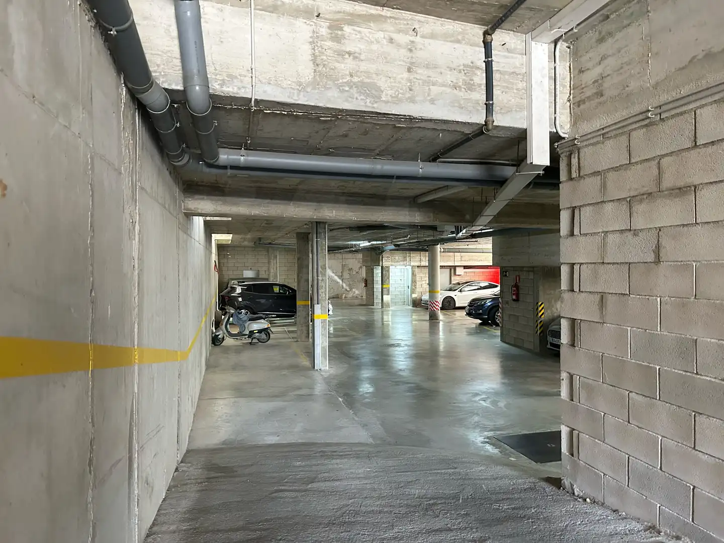Aparcament de Pis en venda en Tortosa amb Aire condicionat, Calefacció i Terrassa