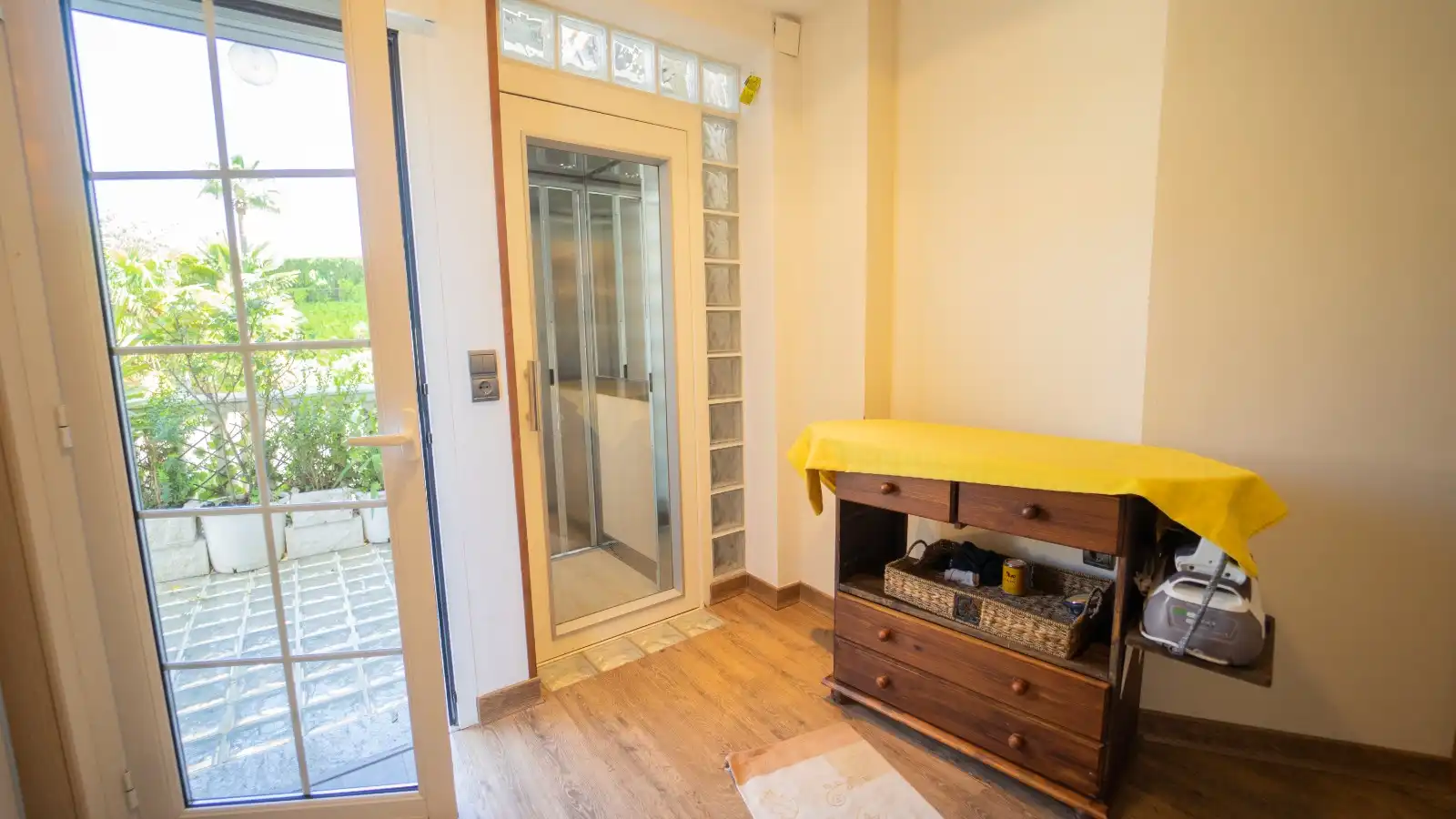 Chalet con terraza en venta en Calle Úbeda, imagen 64