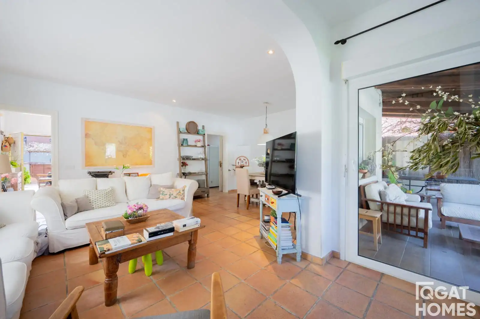 Sala d'estar de Casa o xalet en venda en Rubí amb Calefacció, Terrassa i Traster