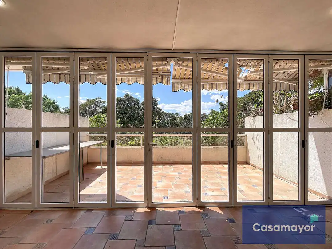 Terraza de Piso en venta en Alicante / Alacant con Aire acondicionado, Calefacción y Jardín privado