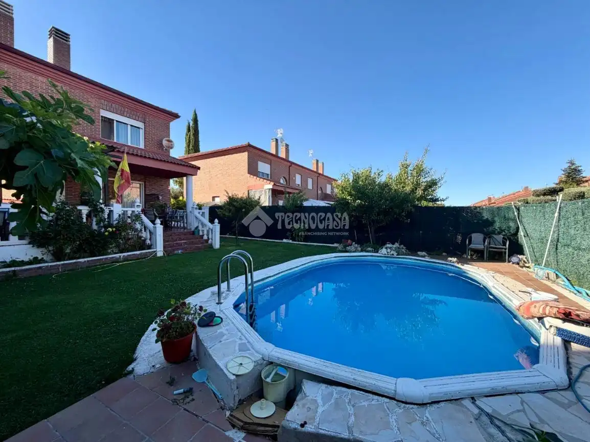 Casa pareada en venta en Villanueva de la Torre, imagen 36