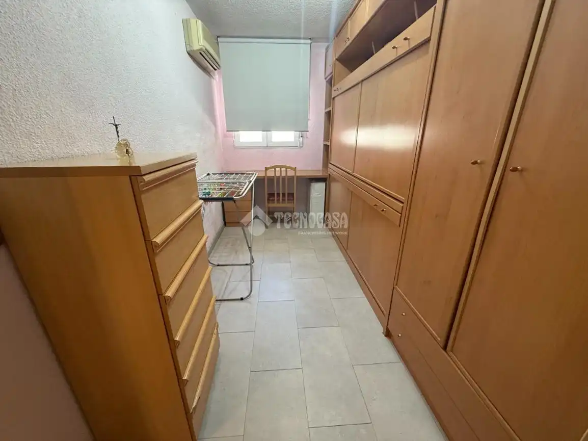 Casa aparellada en venda a Usera, imagen 15