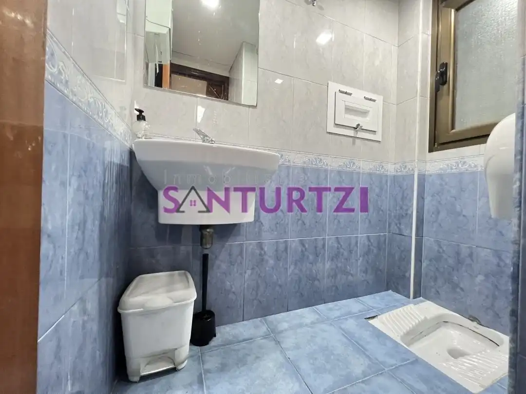 Baño de Local en venta en Santurtzi 