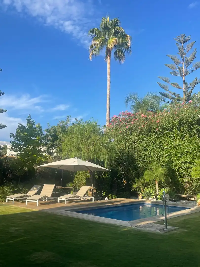 Jardí de Casa o xalet en venda en Estepona Pueblo