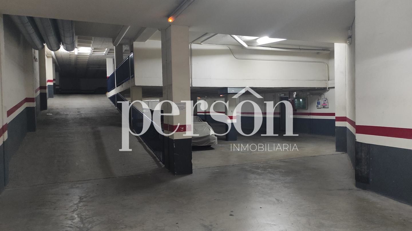 Parking of Garage for sale in  Valencia Capital