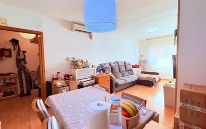 Living room of Planta baja for sale in Castellar del Vallès  with Air Conditioner and Heating