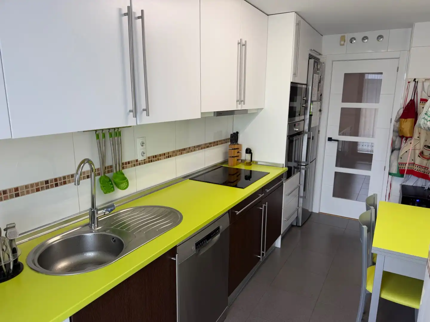 Kitchen of Flat for sale in Pinto  with Air Conditioner, Terrace and Swimming Pool