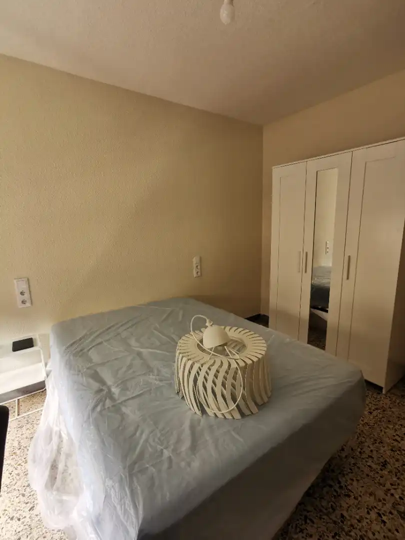 Bedroom of Flat for rent in Salamanca  with Heating, Furnished and Oven