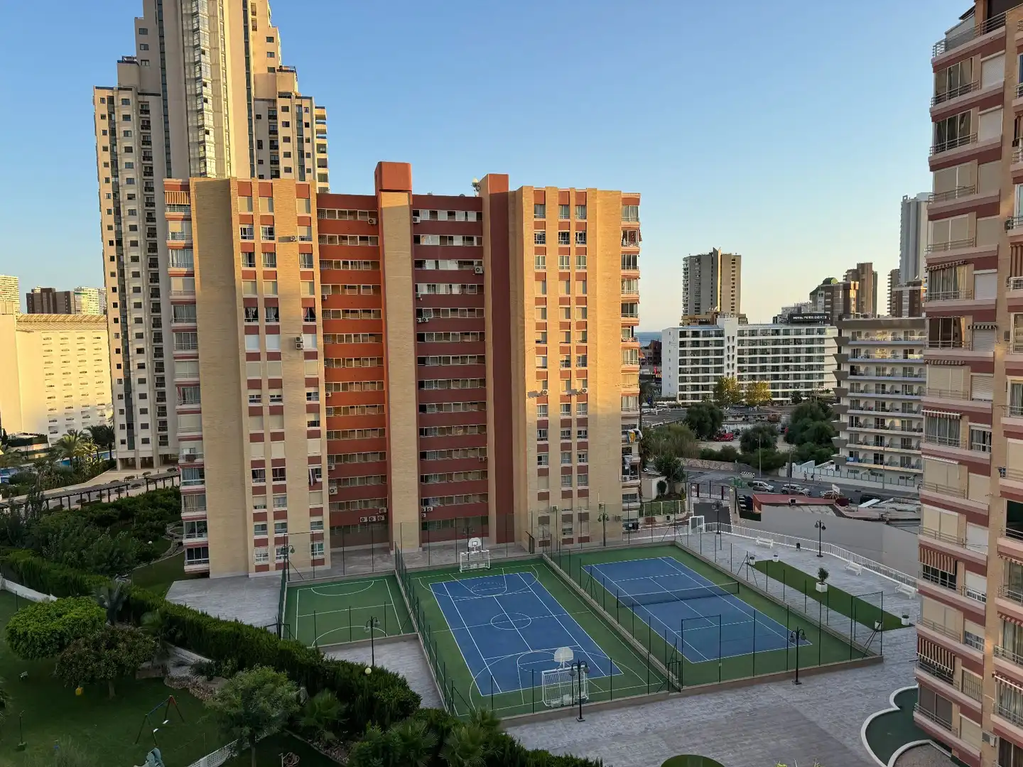 Apartment with pool for sale in Rincón de Loix, imagen 2