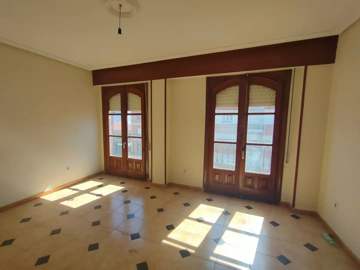 Maisonette zum Verkauf in Benavente mit Heizung, Terrasse und Balkon