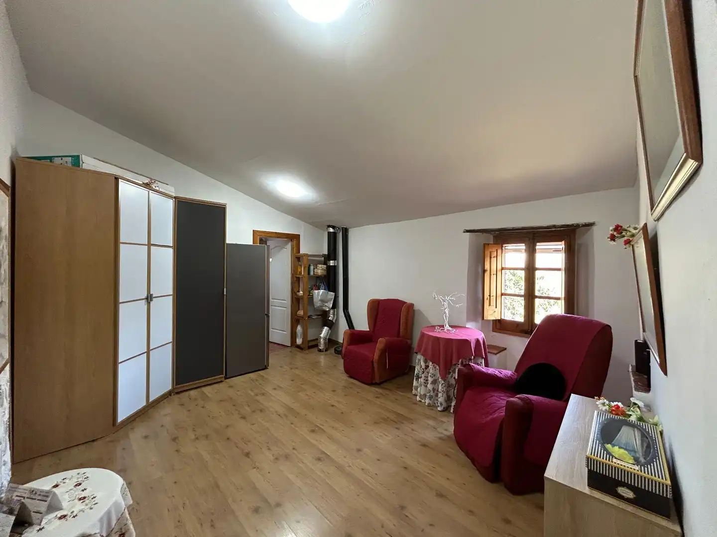 Sala d'estar de Finca rústica en venda en Santa Maria de Palautordera amb Calefacció