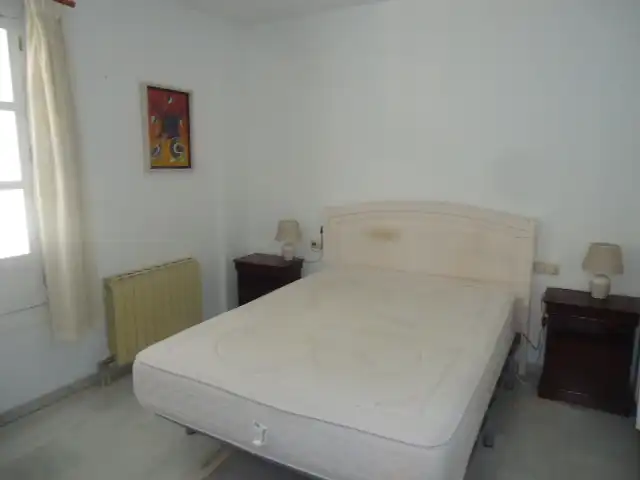Habitación de Dúplex de alquiler en Granada con Calefacción, Terraza y Amueblado