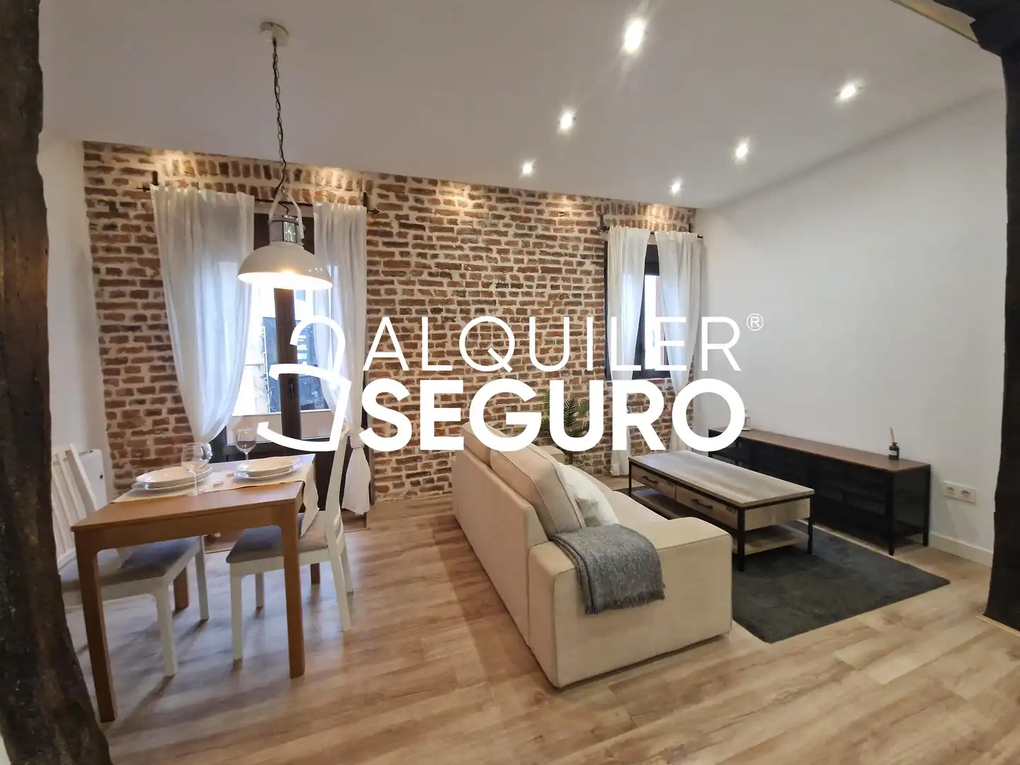 Living room of Flat for rent in Barakaldo   with Heating, Terrace and Furnished