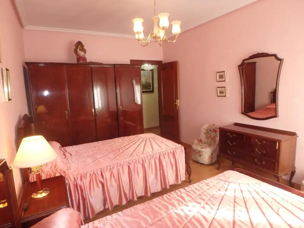 Schlafzimmer von Wohnung zum Verkauf in  Pamplona / Iruña mit Heizung und Terrasse