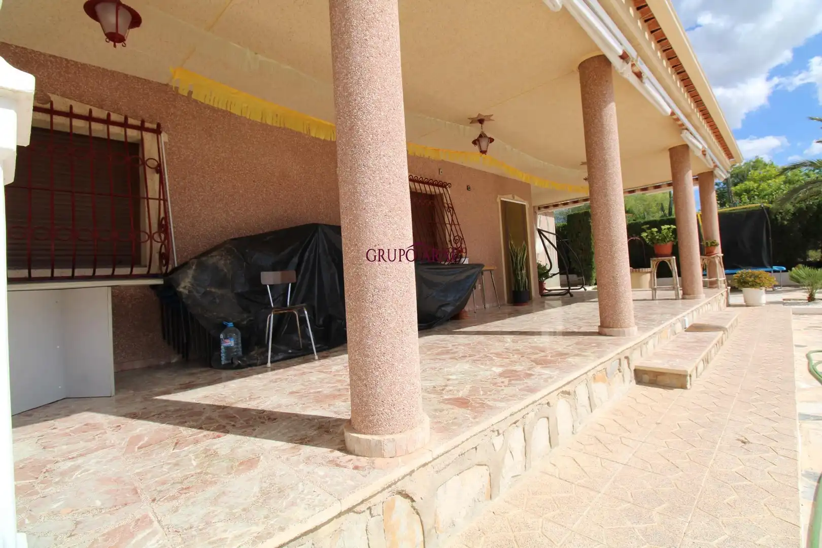 Jardí de Casa o xalet en venda en Alicante / Alacant amb Aire condicionat, Calefacció i Jardí privat