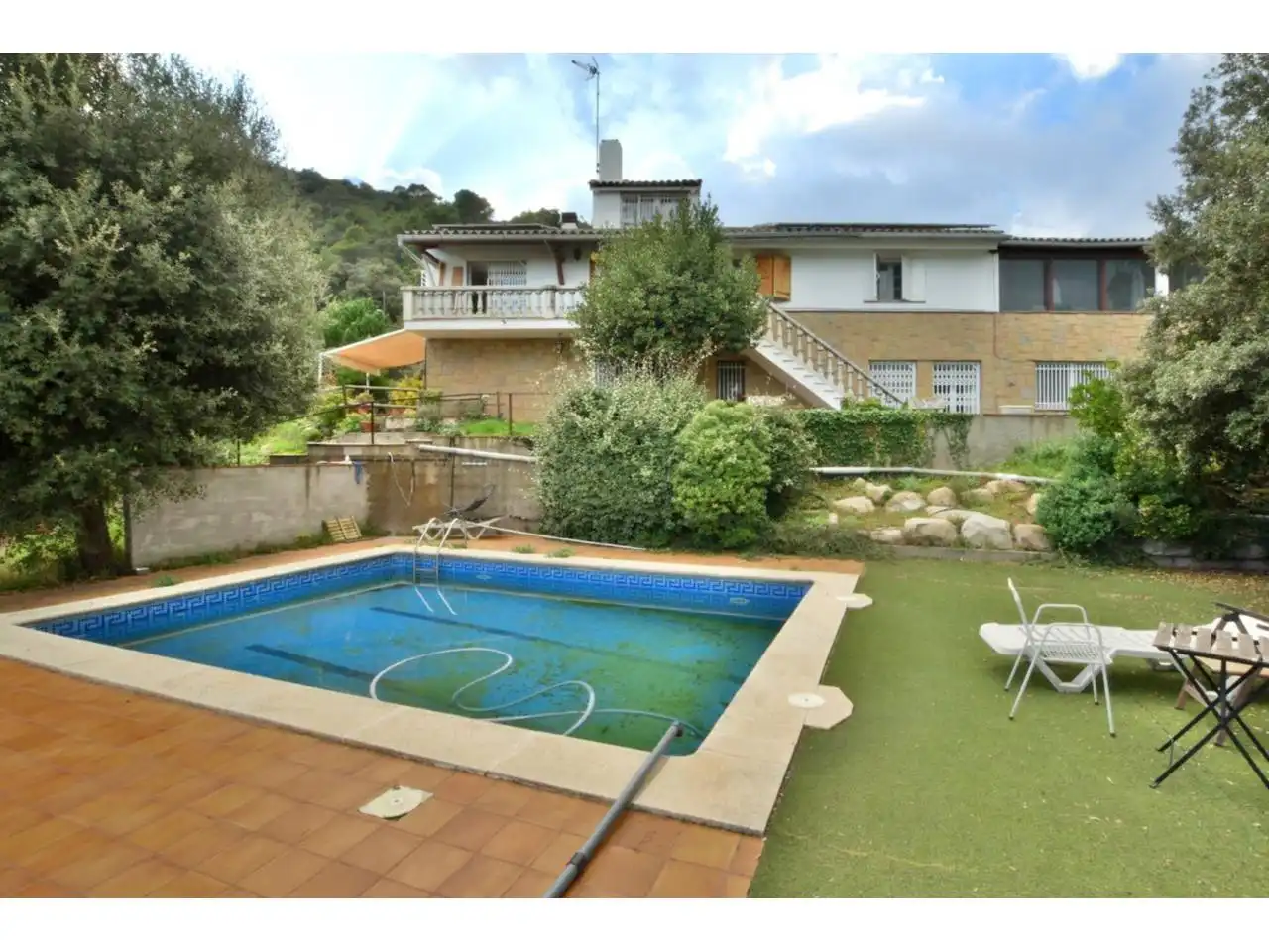 Piscina de Casa o chalet en venta en Matadepera con Calefacción, Jardín privado y Terraza