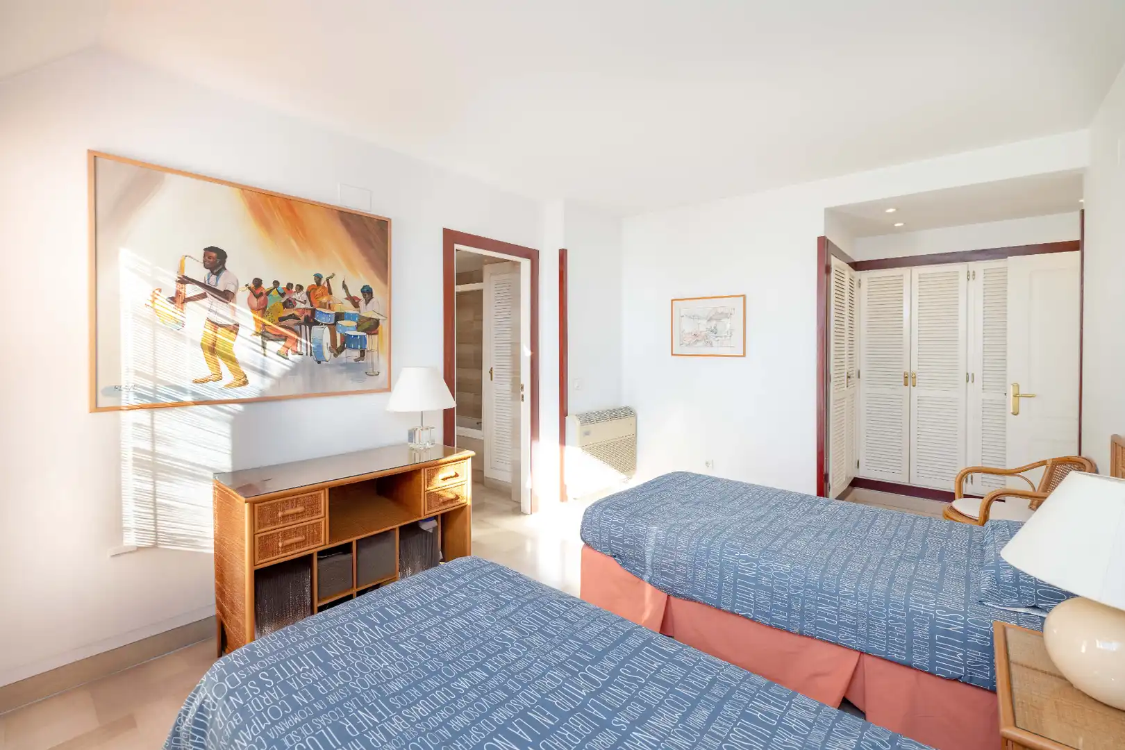 Habitación de Ático en venta en Marbella con Aire acondicionado, Calefacción y Terraza