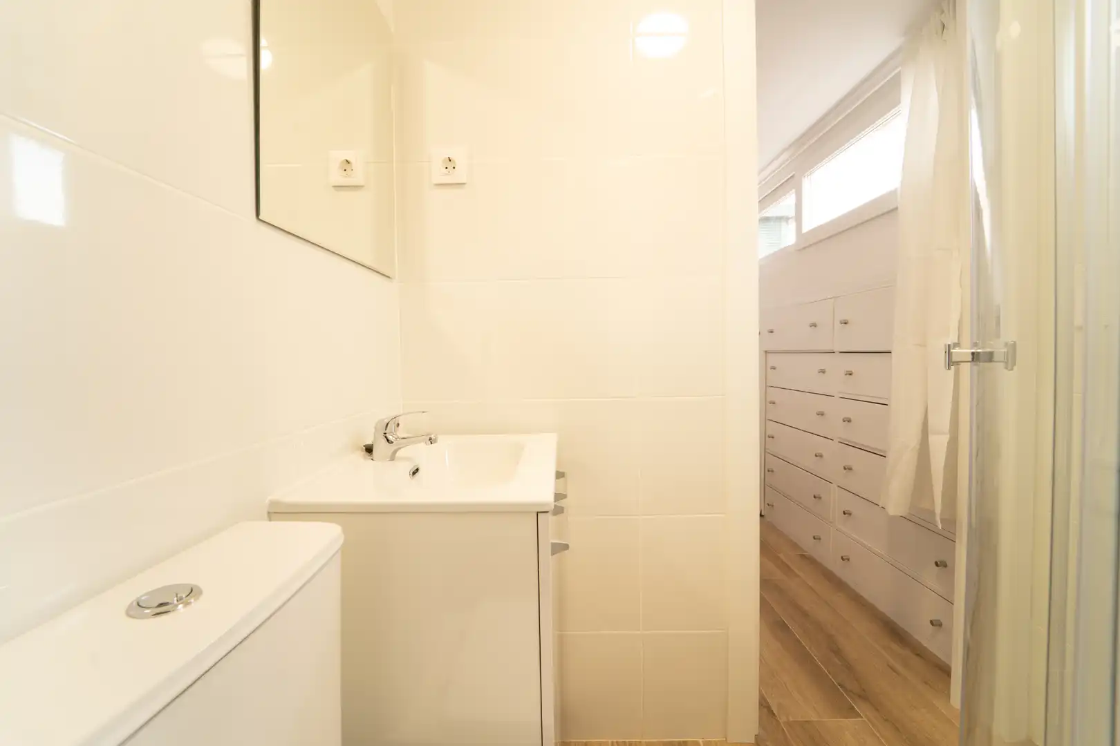 Bathroom of Flat for rent in Madrid  with Heating, Furnished and Oven