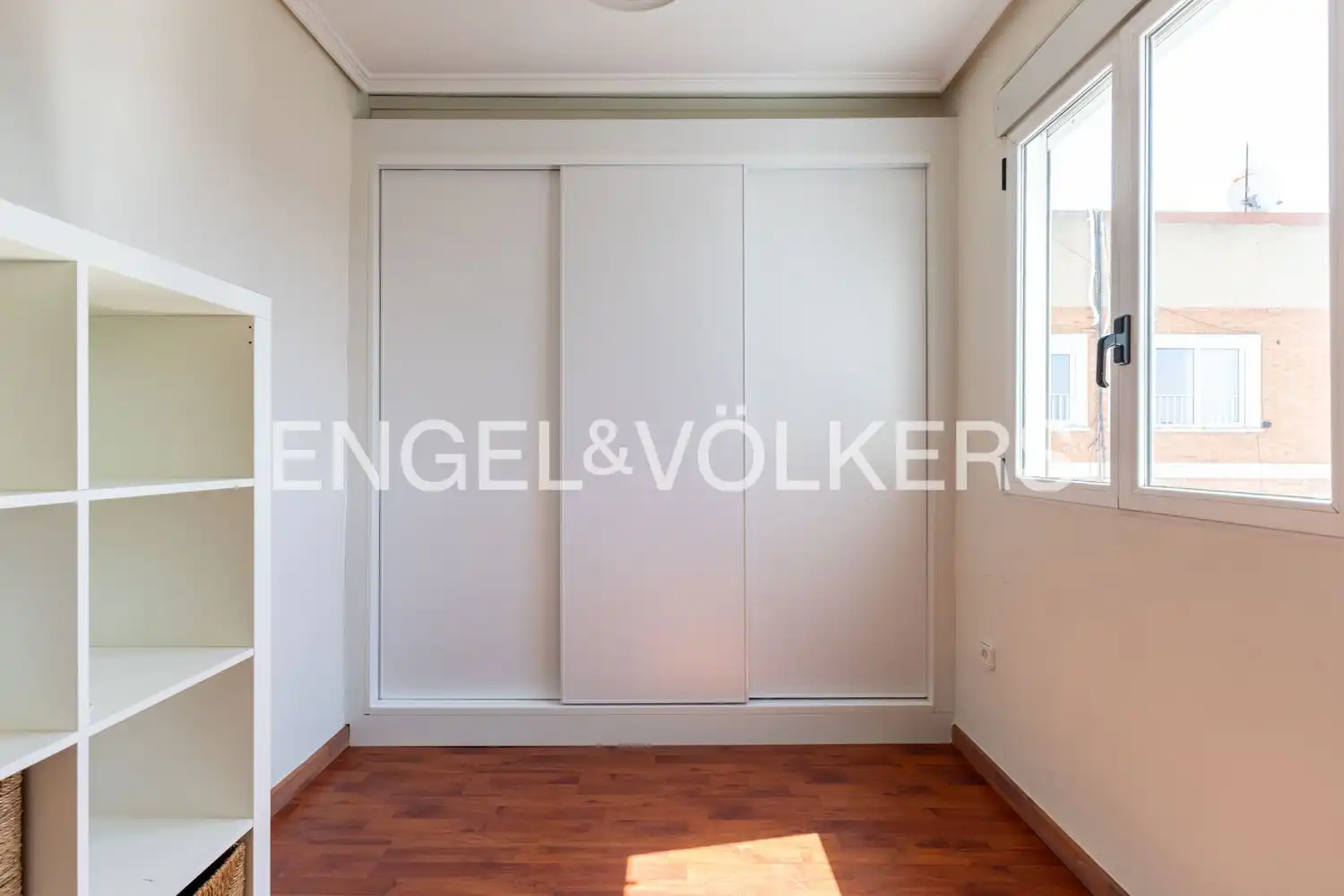 Habitación de Ático de alquiler en Valencia con Aire acondicionado, Calefacción y Parquet